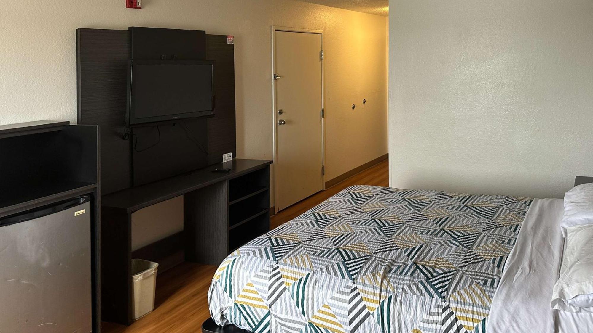 Motel 6-Waterloo, Ia エクステリア 写真