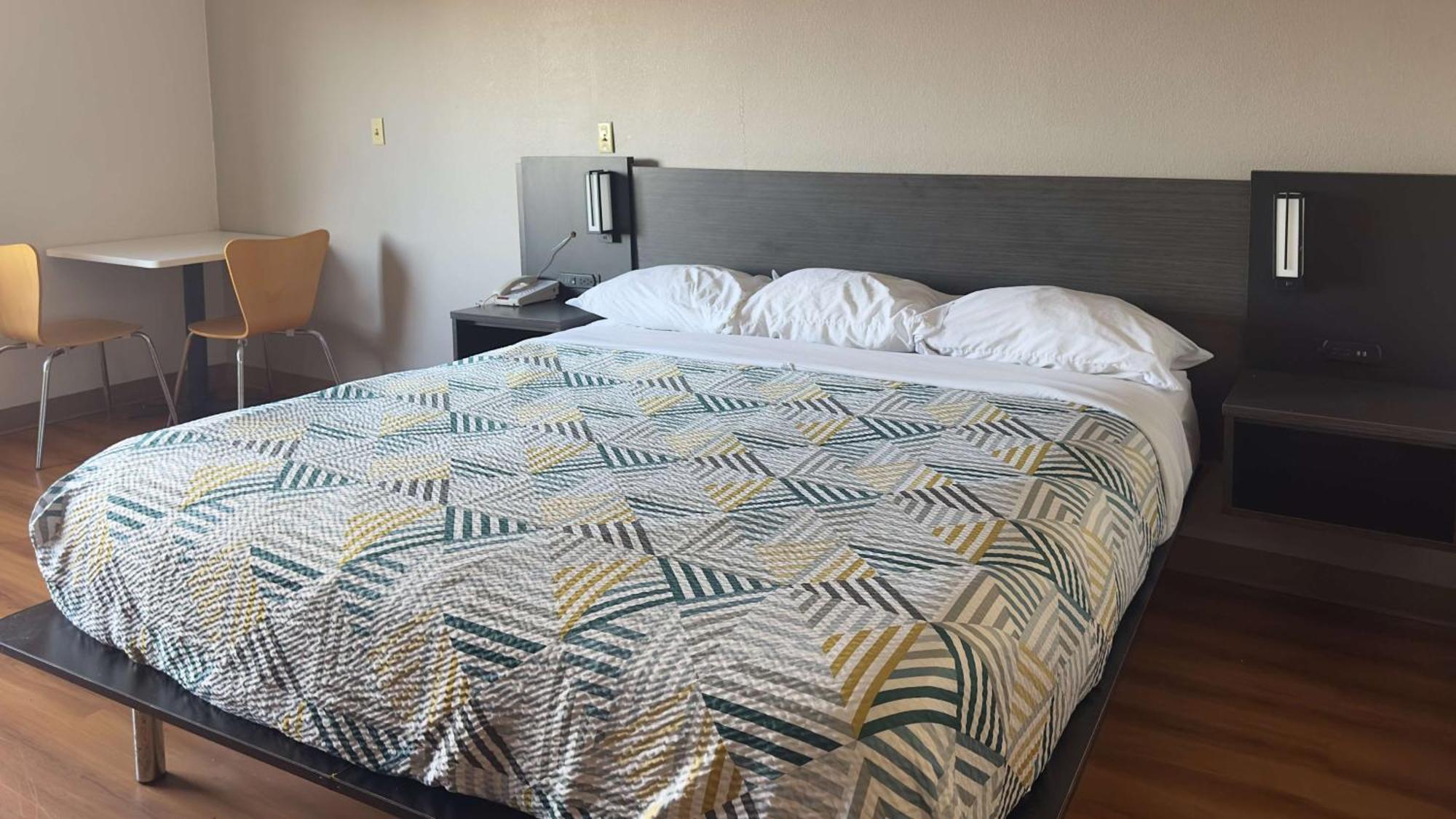 Motel 6-Waterloo, Ia エクステリア 写真