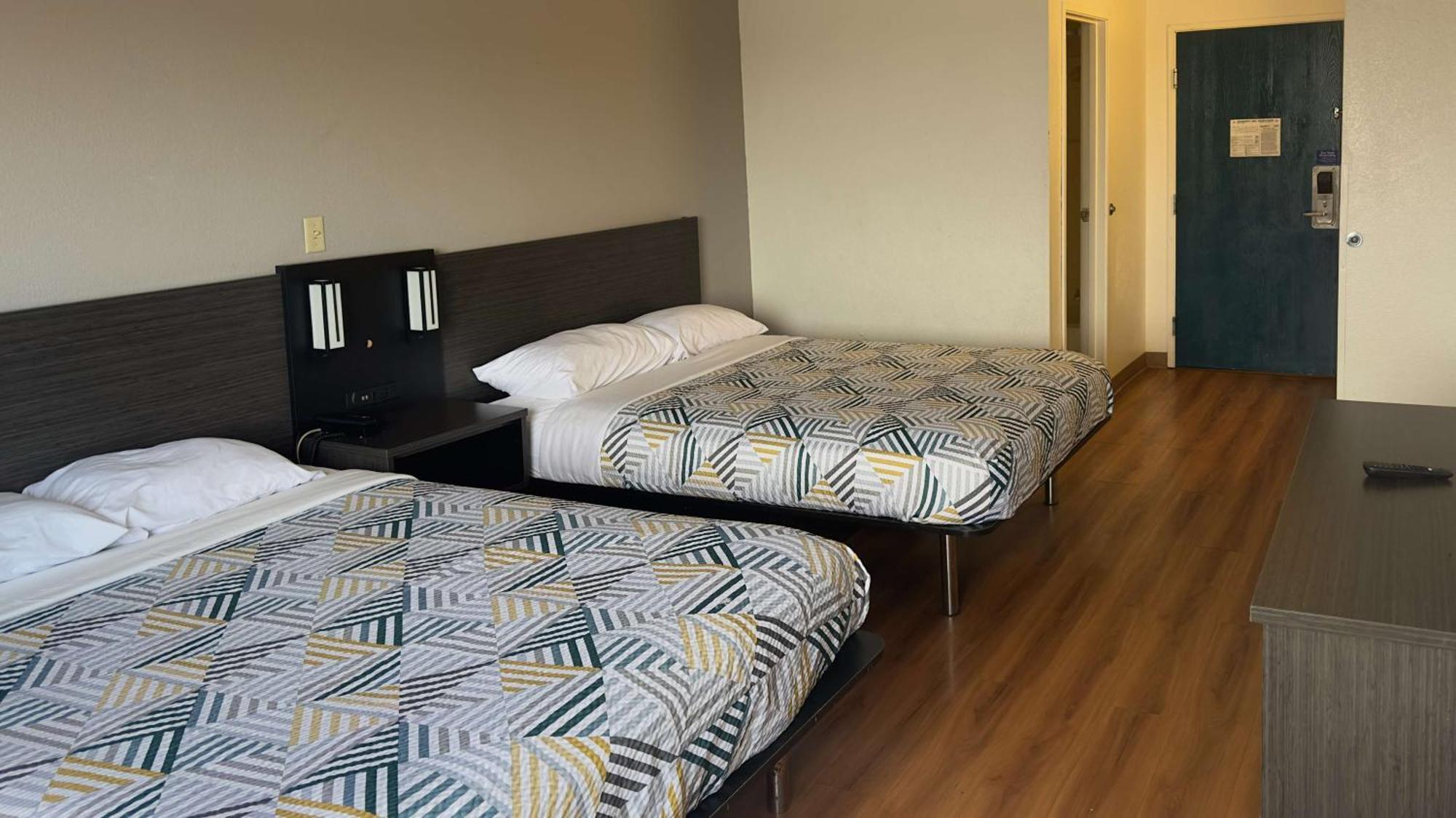 Motel 6-Waterloo, Ia エクステリア 写真