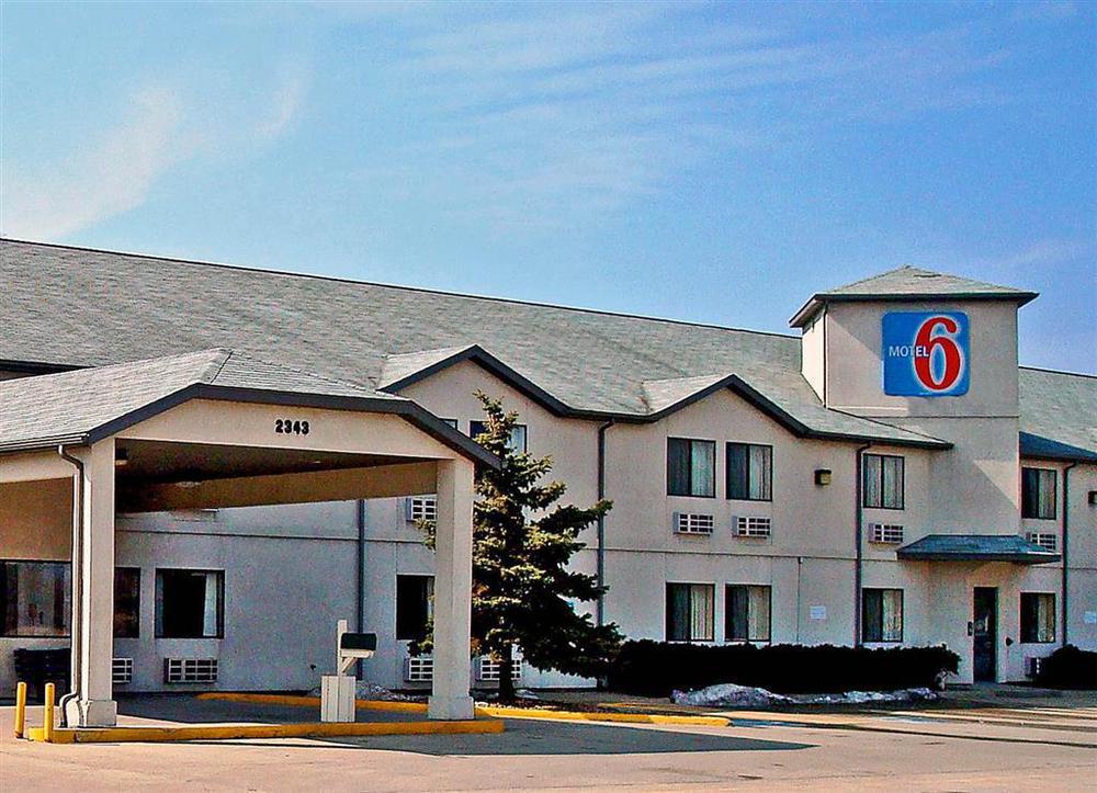 Motel 6-Waterloo, Ia エクステリア 写真
